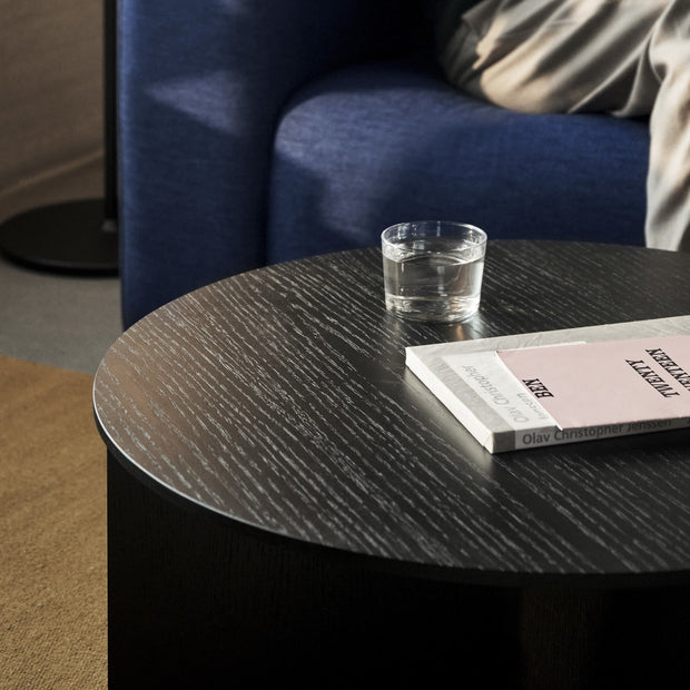 HAY Stolek Slit Table Wood, XL Walnut [rozbaleno] - DESIGNSPOT