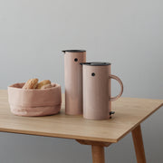 Stelton Rychlovarná konvice EM77 1,5 l, Heather - DESIGNSPOT