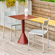 Hay Zahradní stůl Palissade Cone Ø70, Iron Red - DESIGNSPOT