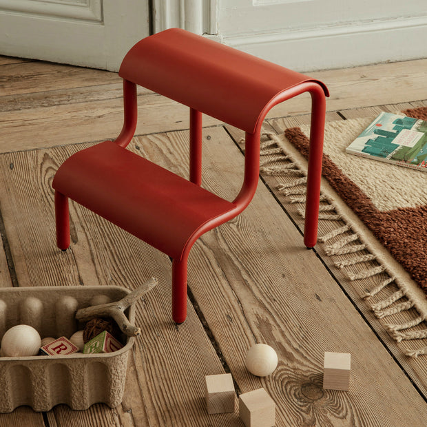 ferm LIVING Stolička Up Step Stool, Cashmere - DESIGNSPOT