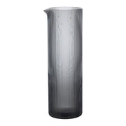 Ferm Living Karafa na vodu Ripple Jug, Smoked Grey - DESIGNSPOT