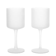 Ferm Living Skleničky na bílé víno Ripple, Frosted, sada 2 kusů - DESIGNSPOT