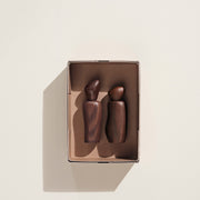 Ferm Living Mlýnek na sůl a pepř Cairn, Dark Brown - DESIGNSPOT