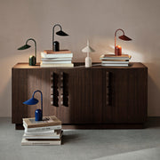 Ferm Living Přenosná lampa Arum, Dark Chocolate - DESIGNSPOT