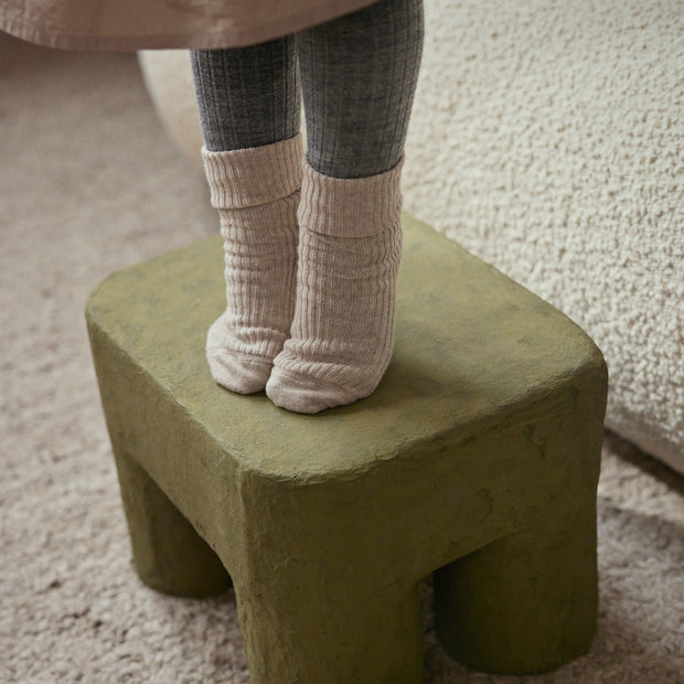 ferm LIVING Stolička Podo Stool, Khaki - DESIGNSPOT