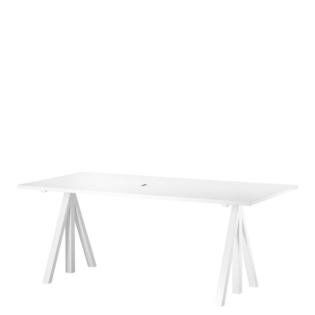String Pracovní stůl Works, White - DESIGNSPOT
