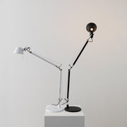 Artemide Stolní lampa Tolomeo Mini, E27, hliník - DESIGNSPOT