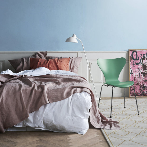 Fritz Hansen Stojací lampa Kaiser Idell, Olive Green - DESIGNSPOT