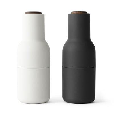 Audo Copenhagen Mlýnky na sůl a pepř Bottle, Ash / Carbon, Walnut Lid, set 2ks - DESIGNSPOT
