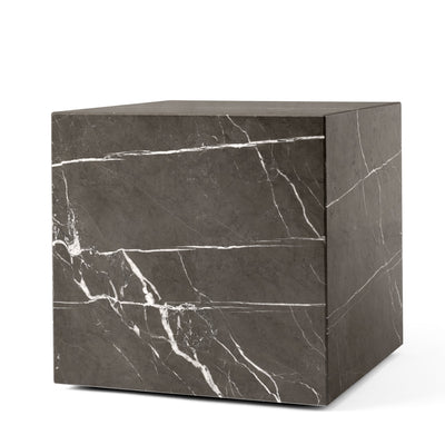 Audo Copenhagen Odkládací stolek Plinth Cubic, Grey Marble - DESIGNSPOT