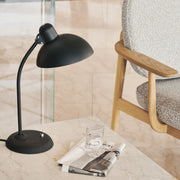 Fritz Hansen Stolní lampa Kaiser Idell, Matt Black - DESIGNSPOT