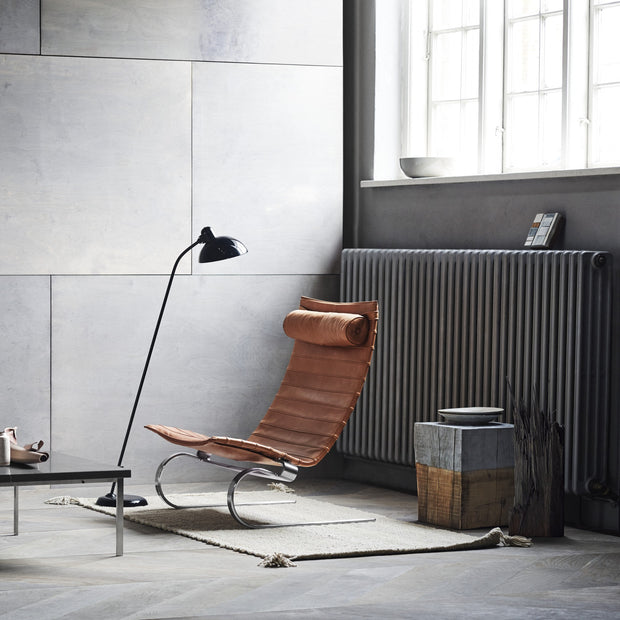 Fritz Hansen Stojací lampa Kaiser Idell, Black - DESIGNSPOT