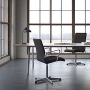 Fritz Hansen Stolní lampa Kaiser Idell, Matt Black - DESIGNSPOT