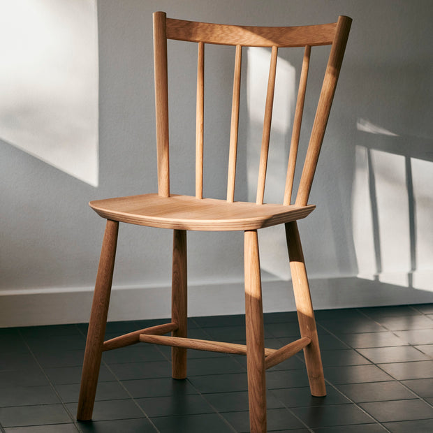 Hay Židle J41, Oak - DESIGNSPOT