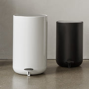 Audo Copenhagen Odpadkový koš Pedal 20 l, White - DESIGNSPOT