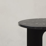 Audo Copenhagen Odkládací stolek Androgyne, Black - DESIGNSPOT
