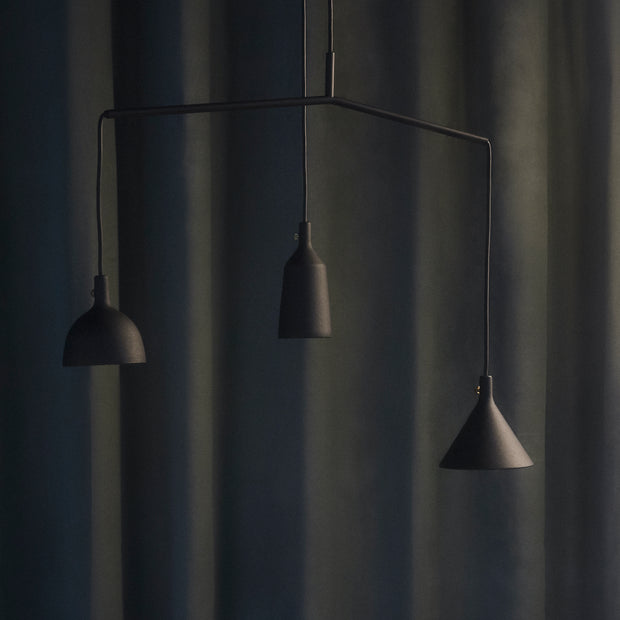 Audo Copenhagen Závěsná lampa Cast, Shape 1, Black - DESIGNSPOT
