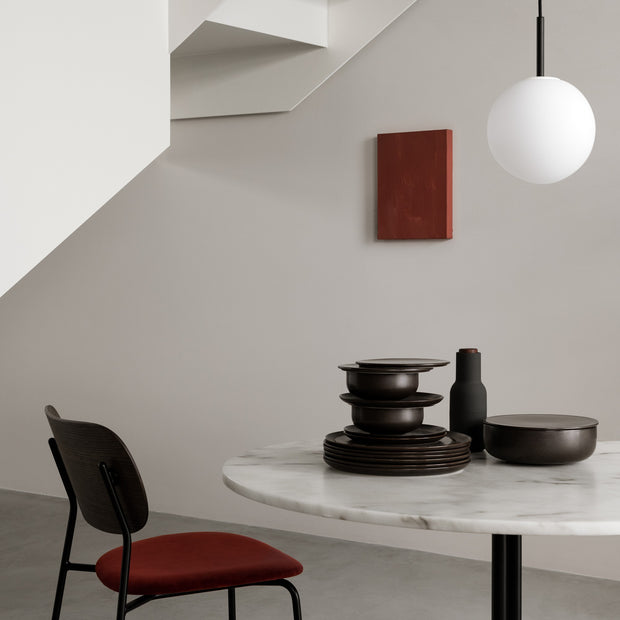 Audo Copenhagen Židle Co Chair, Black / Dark Oak / Velvet 62 - DESIGNSPOT