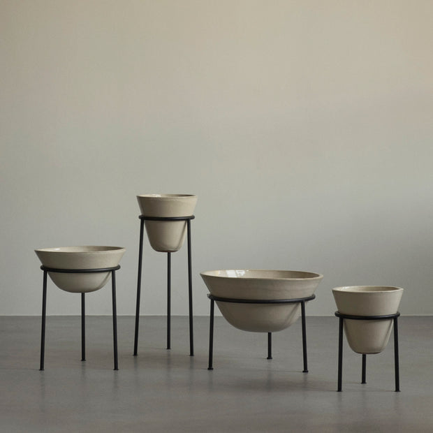 Audo Copenhagen Květináč s podstavcem Daiza 35/48 - DESIGNSPOT