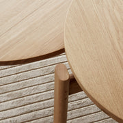 Audo Copenhagen Konferenční stolek Passage, Ø50, Natural Oak - DESIGNSPOT