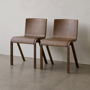 Audo Copenhagen Židle Ready Chair, Red Stained Oak - DESIGNSPOT