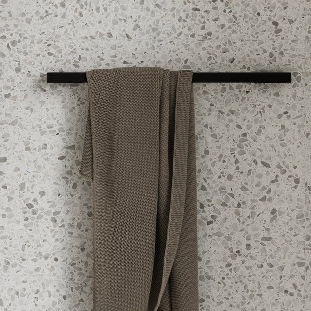 Audo Copenhagen Nástěnný držák na ručník, White - DESIGNSPOT