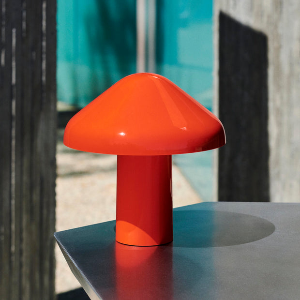 Hay Přenosná lampa Pao Portable, Red - DESIGNSPOT
