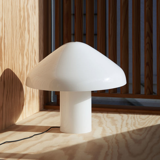 Hay Stolní lampa Pao Glass, White - DESIGNSPOT