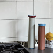 Hay Mlýnek na koření Salt & Pepper M, Terracotta - DESIGNSPOT