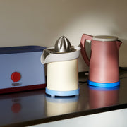 Hay Rychlovarná konvice Sowden 1,5l, Brown - DESIGNSPOT