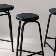 Northern Barová židle Treble Stool, Black, Leather - DESIGNSPOT